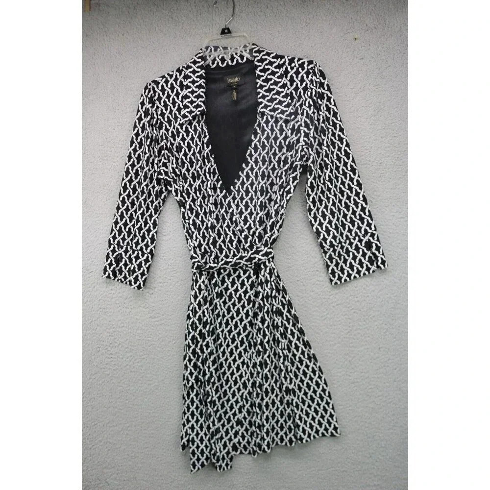 Laundry by Shelli Segal Black and White Wrap Dress-Size Medium